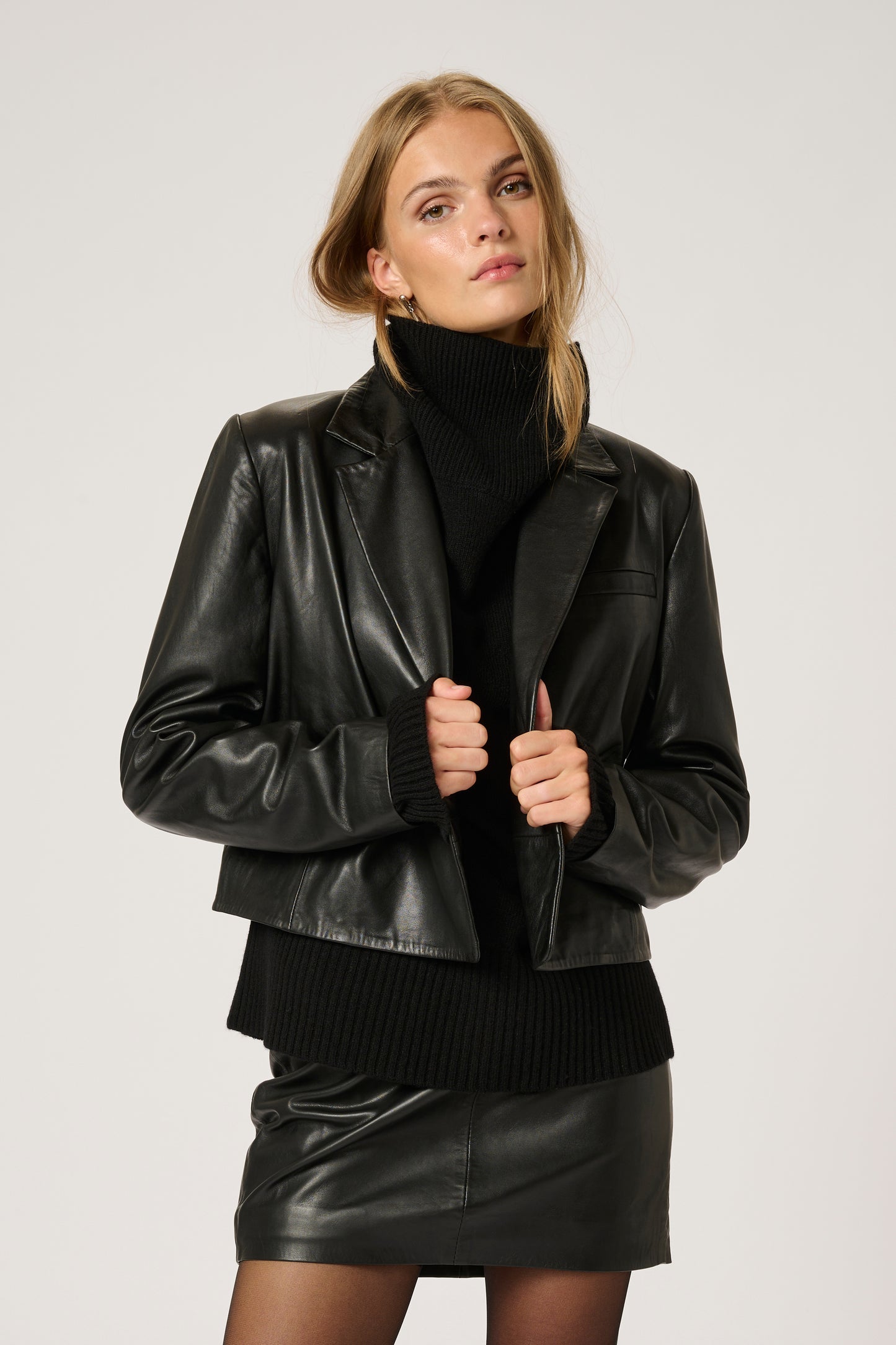 Leder Blazer Cropped