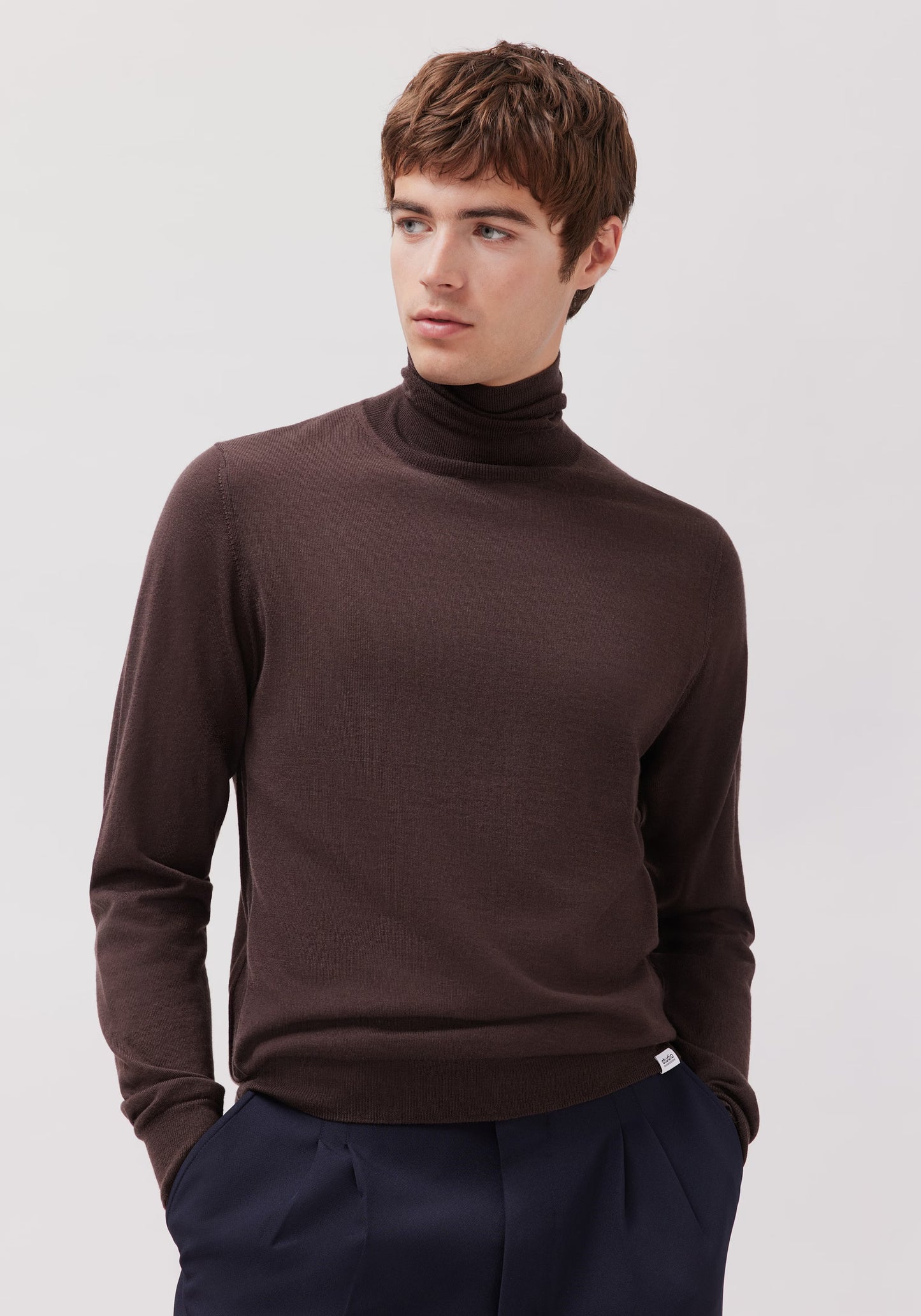 Roll Up Pullover Dark Brown