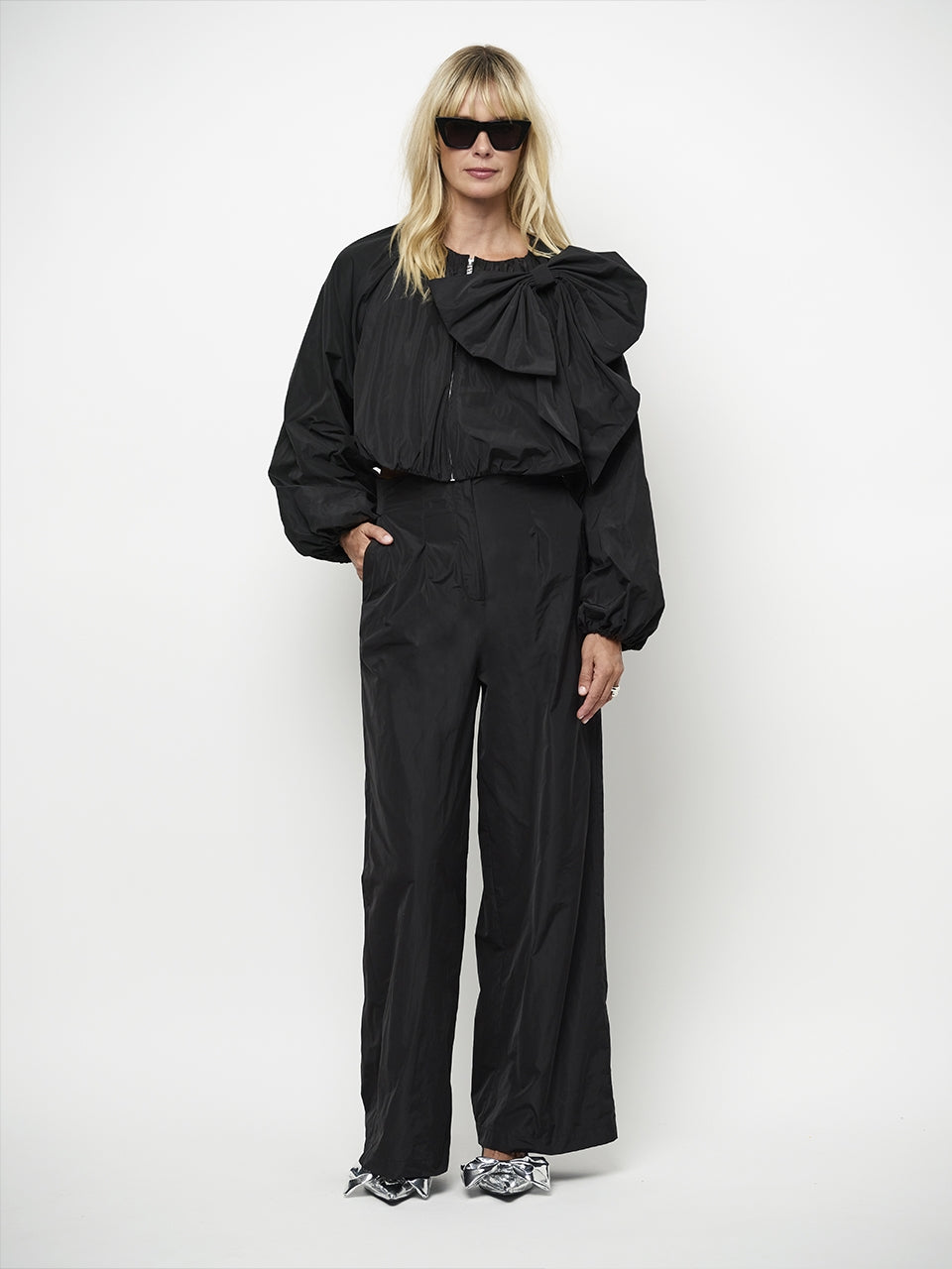 Cropped Bolero Jacke mit abnehmbarer Schleife Black