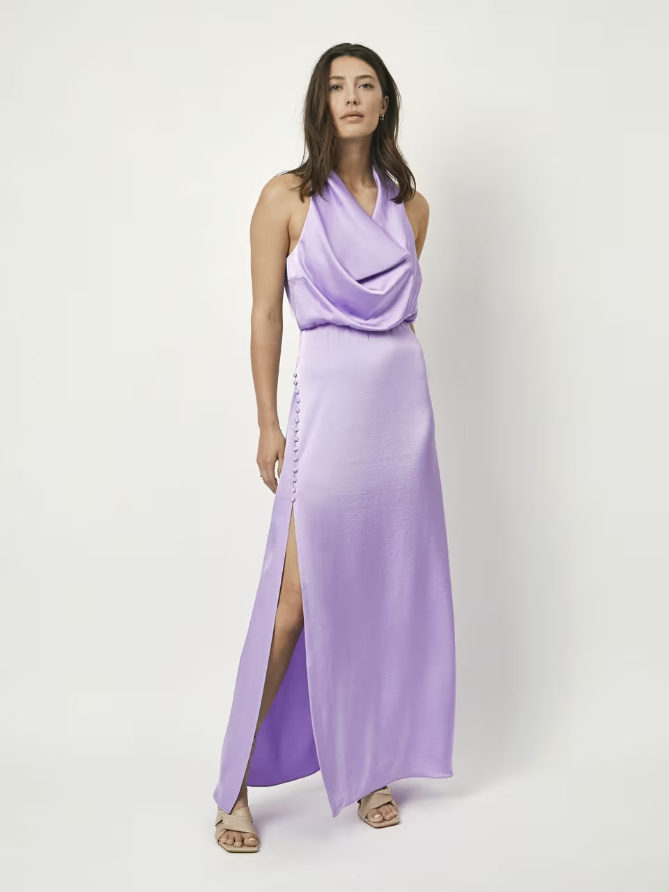Halterneck-Kleid mit Schlitz