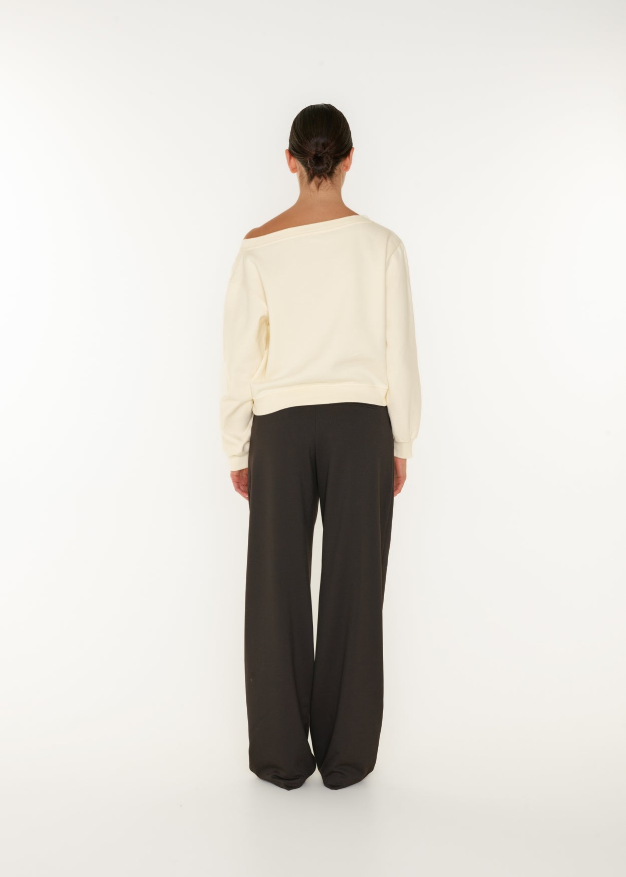 Asymetric Sweater Momo`CL Ecru