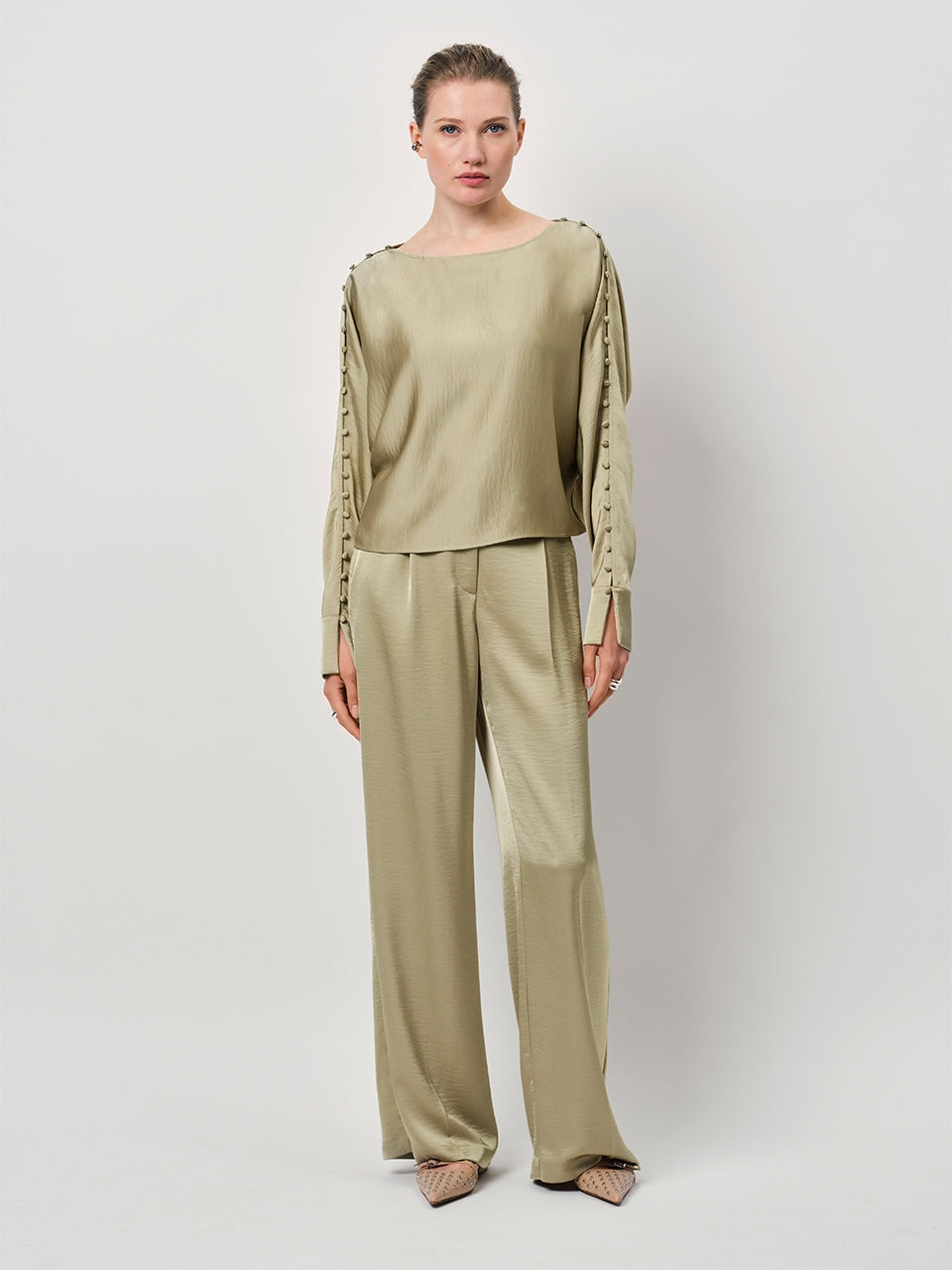 Satin Top Button Detail RoccoD6
