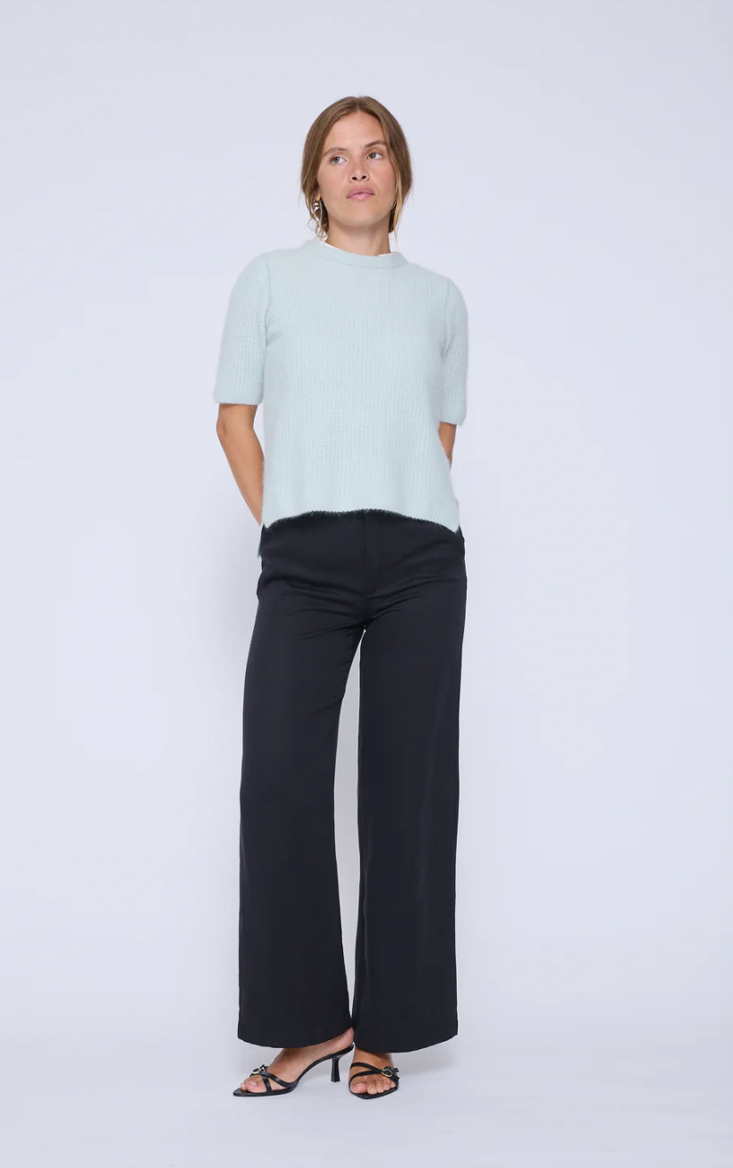 JaquelinSA Black trousers