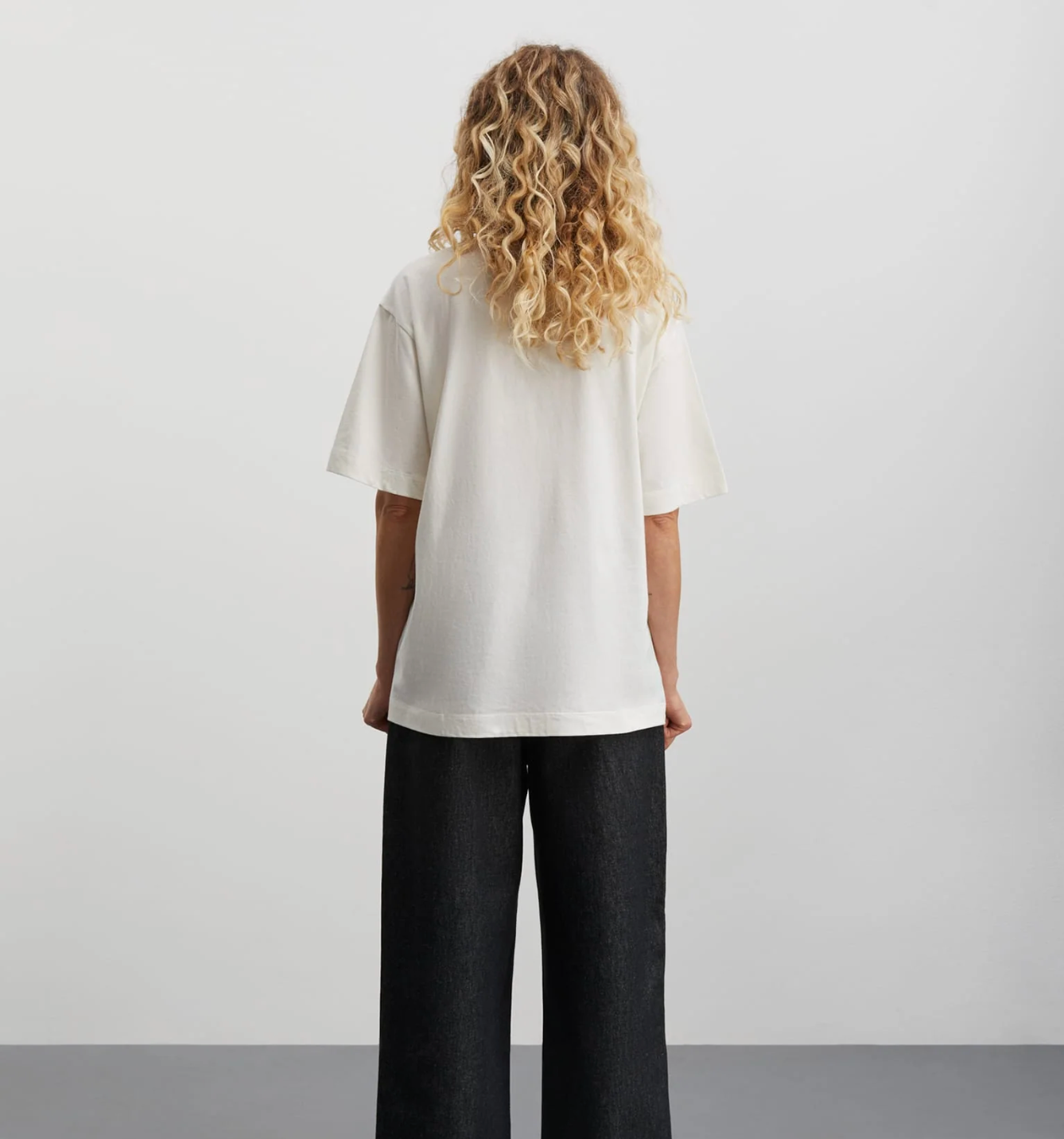 Single Organic Dassel Tee Snow White
