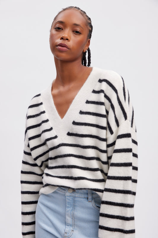 V-Neck Strickpulli AlphaGZ Striped