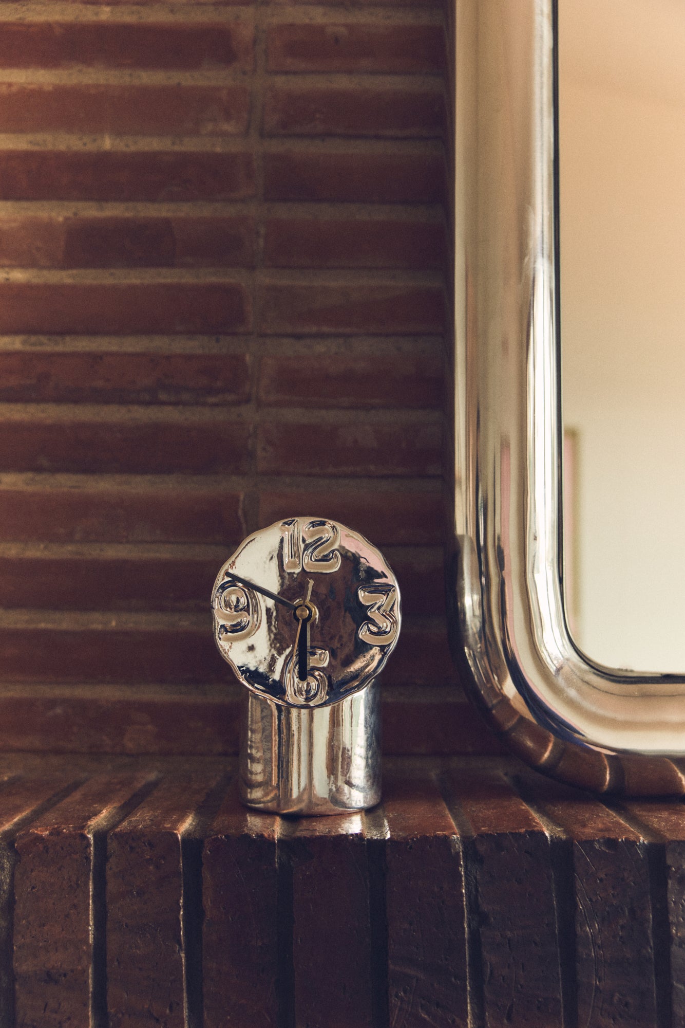 Ceramic Clock Retro Chrome
