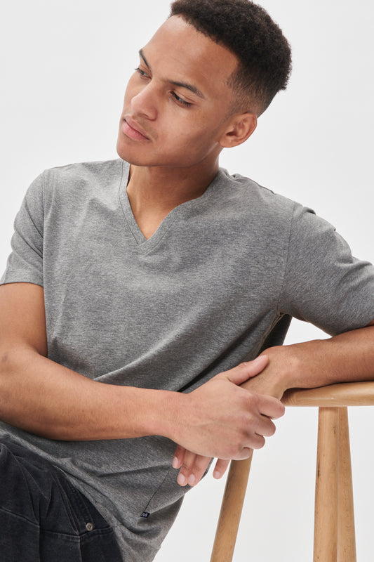 V-Neck T-Shirt medium Grey Melange