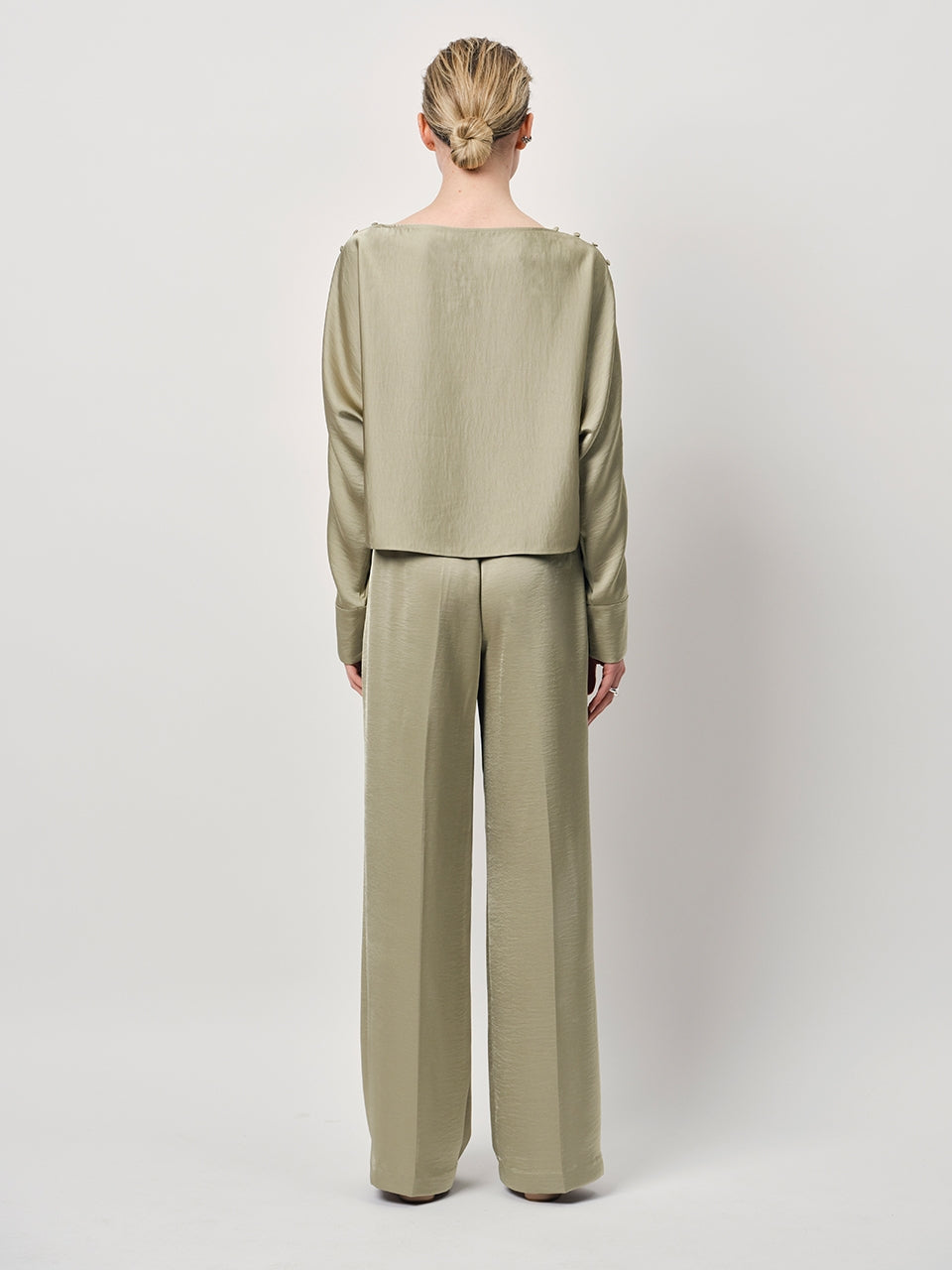 Satin Top Button Detail RoccoD6