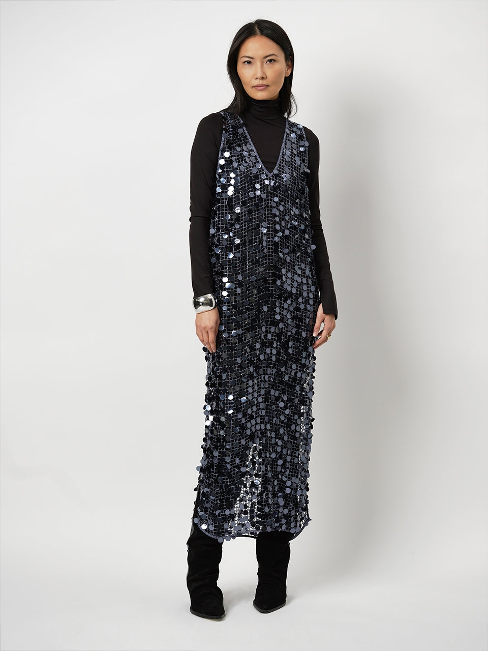 High Collar Dress D6Rune Raven
