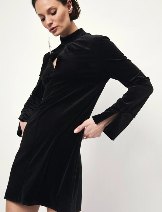 Samtkleid Black