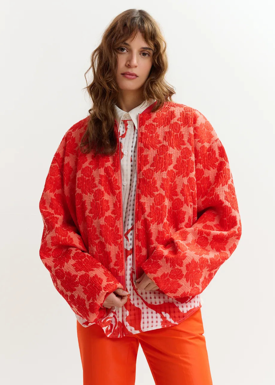 Gesteppte Jacquard-Bomberjacke in Rot und Orange mit Blumenmuster