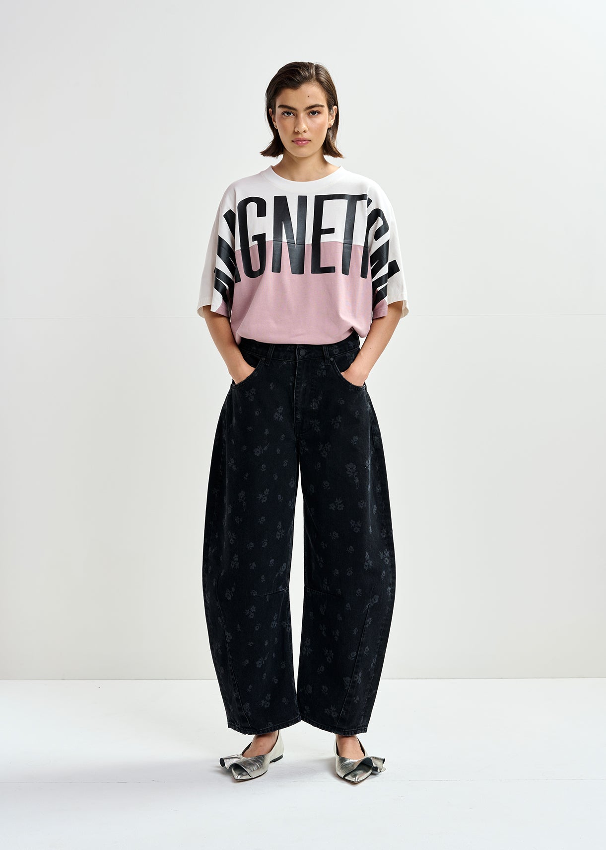 JO2 BARREL LEG JEANS