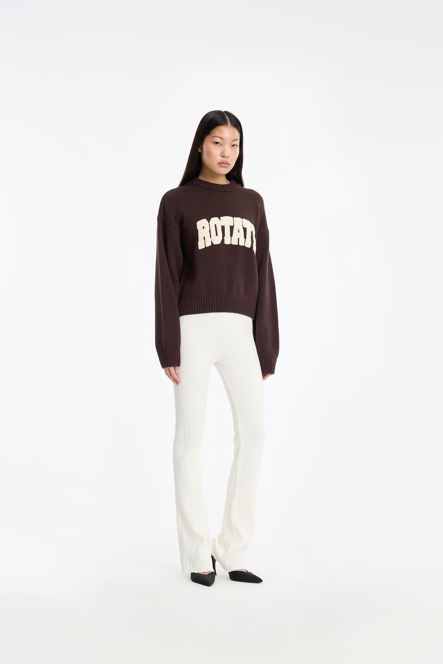 CREWNECK SWEATER