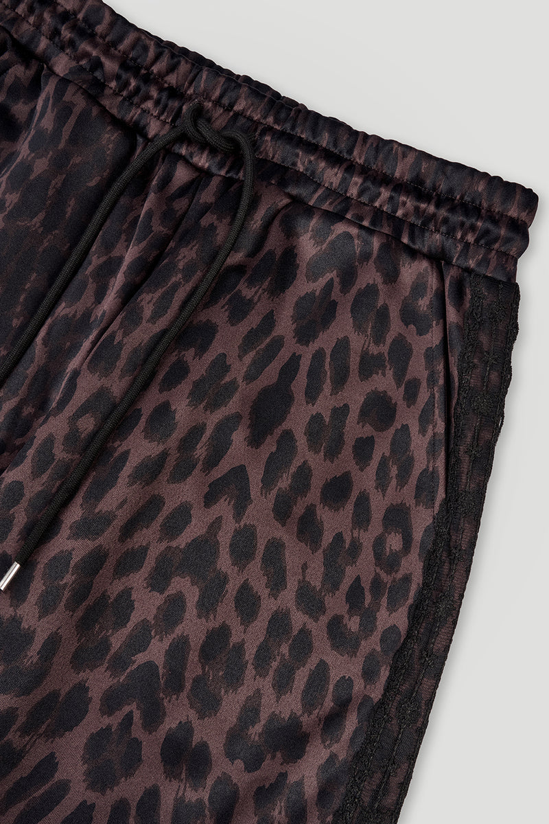 Hose Oh April Leo Truffle