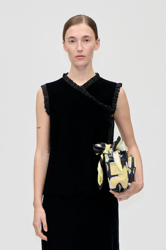 Samttop mit Mini Rüschen Black