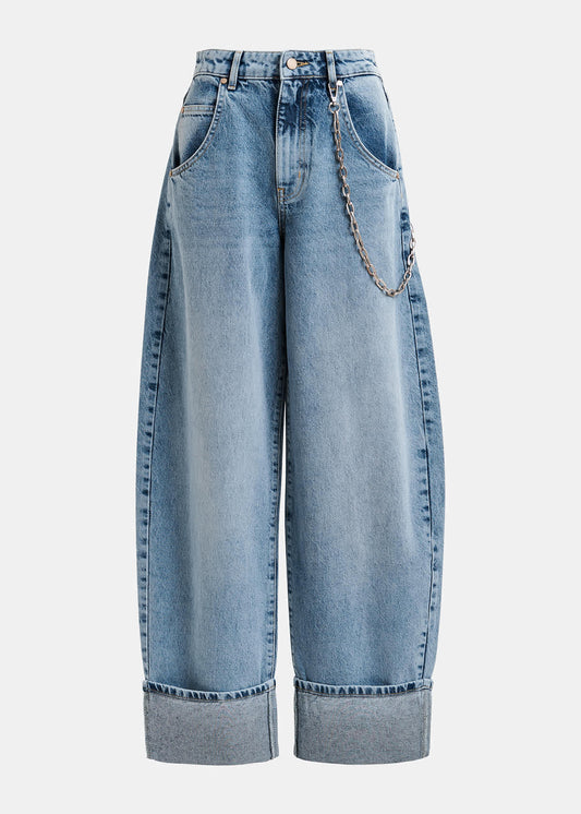 Blaue Ballonjeans mit umgeschlagenen Bündchen und abnehmbarer Kette Länge 32