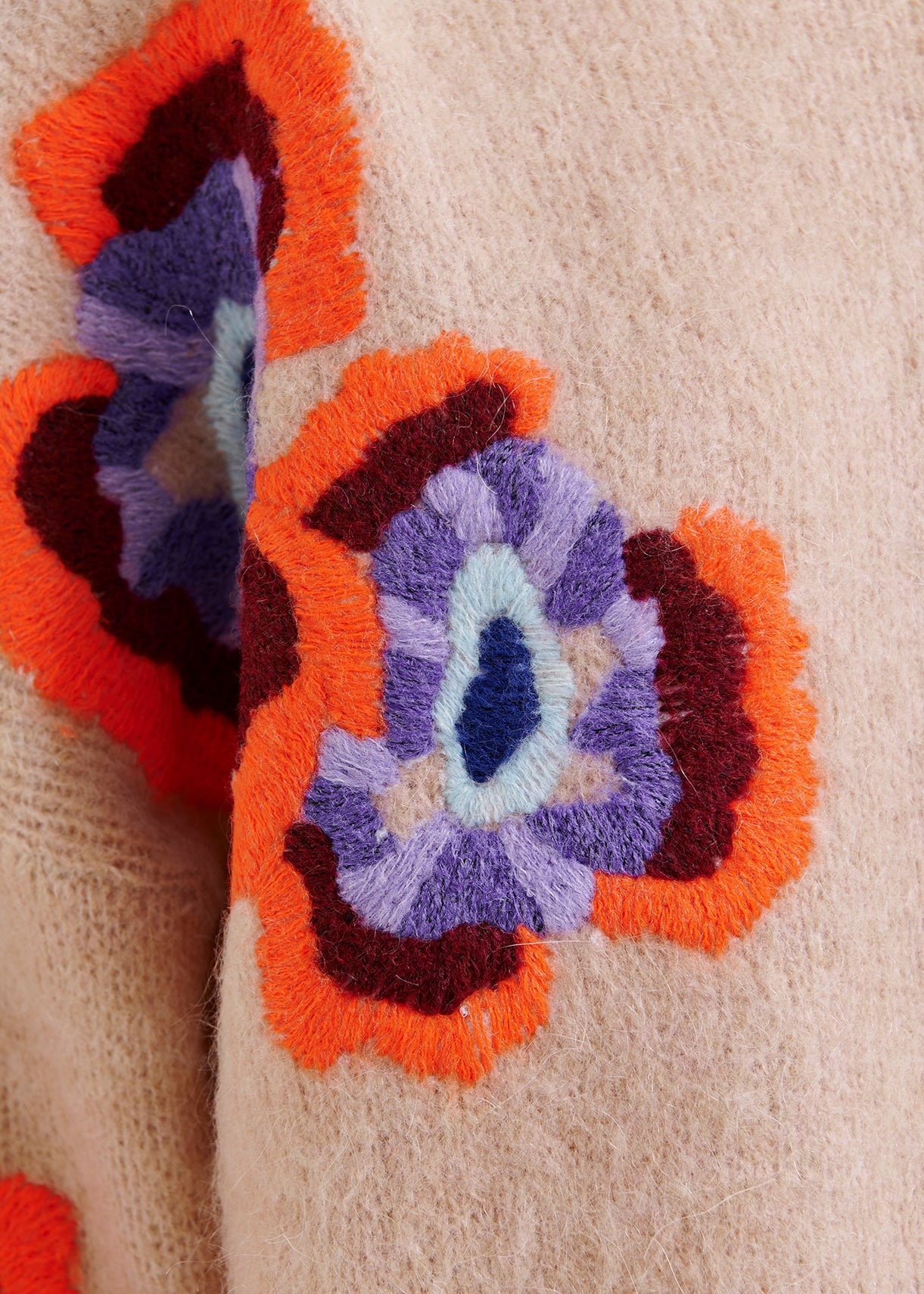 Impossible1 embroidered knit