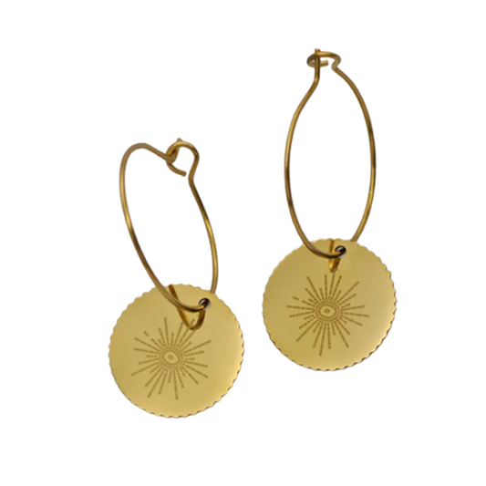 Zarte Creolen "Spirit" in Gold mit Amulette und Sonnenstern